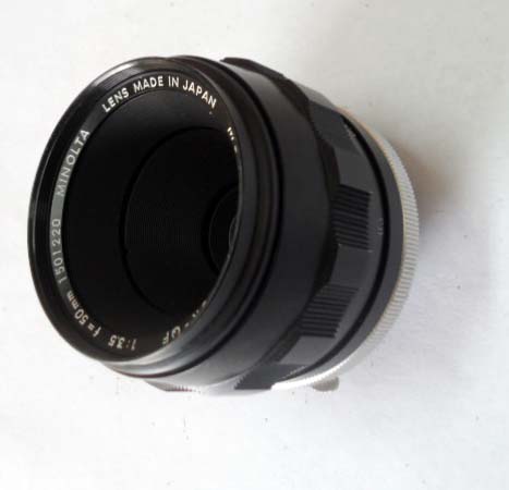 Objetivo Rokkor QF 50mm 1.3,5 con funda y caja